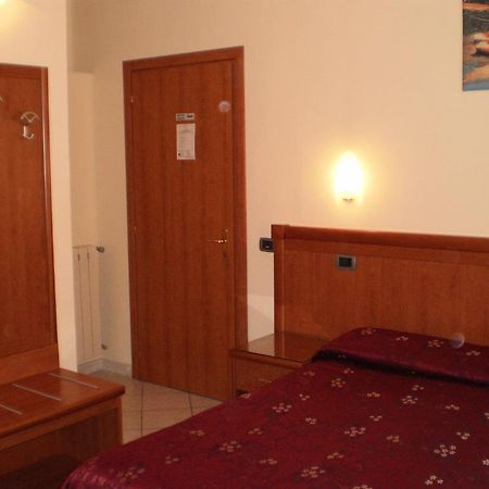 B&B Starlight Рим Екстер'єр фото