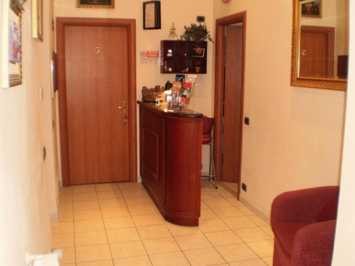 B&B Starlight Рим Екстер'єр фото