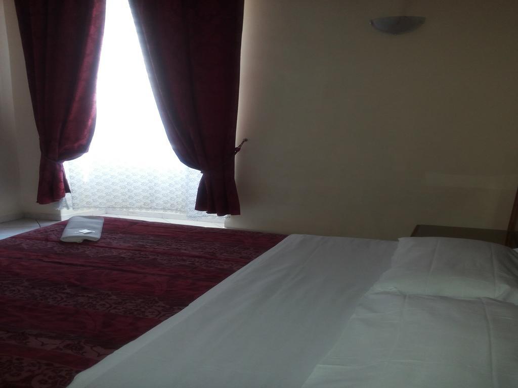 B&B Starlight Рим Екстер'єр фото