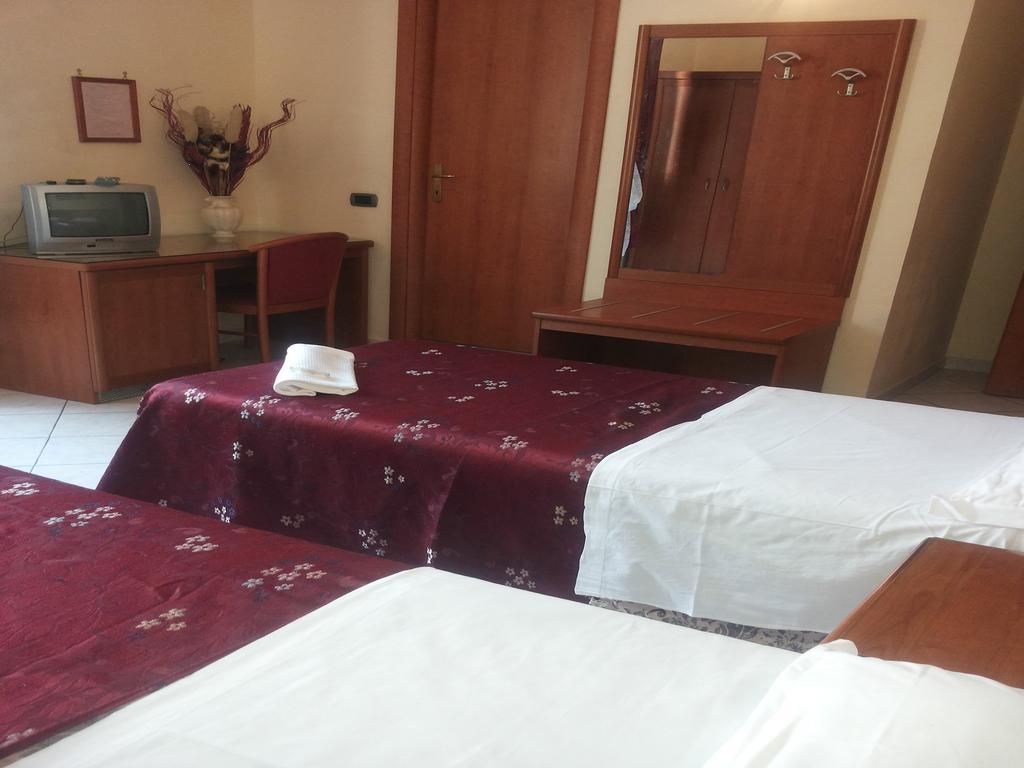 B&B Starlight Рим Екстер'єр фото