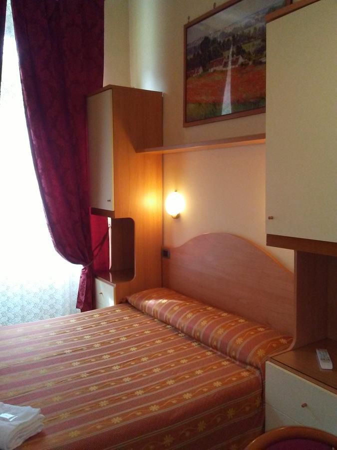 B&B Starlight Рим Екстер'єр фото