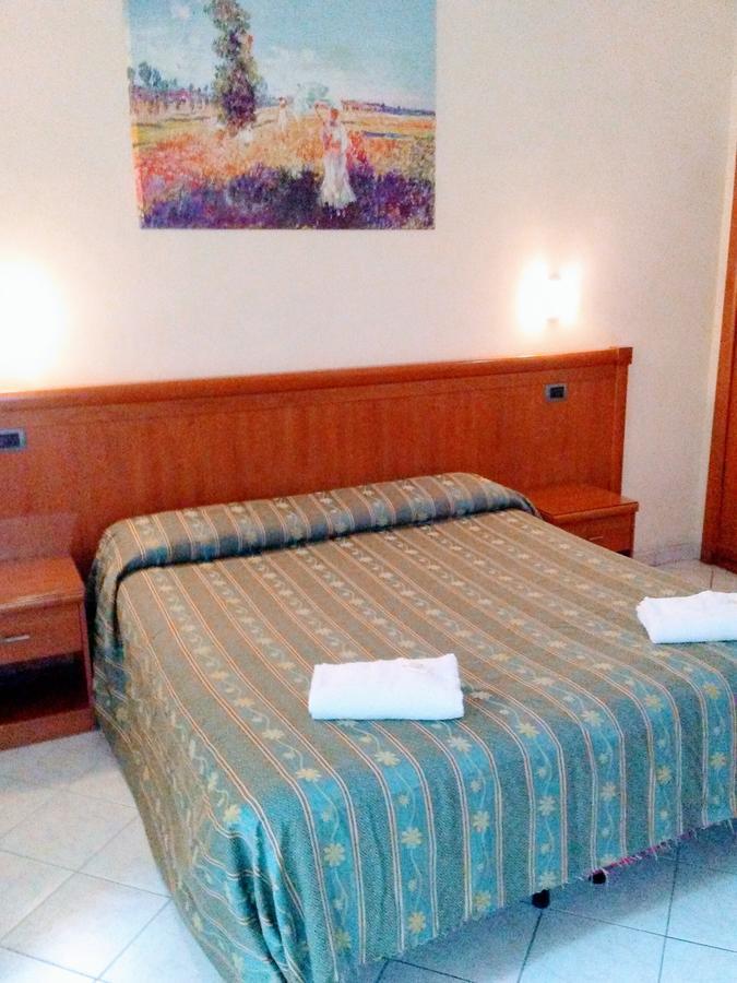 B&B Starlight Рим Екстер'єр фото
