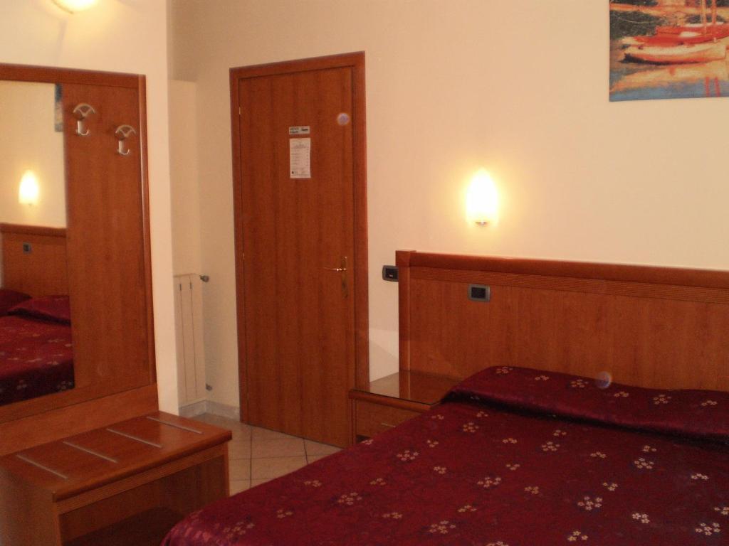 B&B Starlight Рим Екстер'єр фото